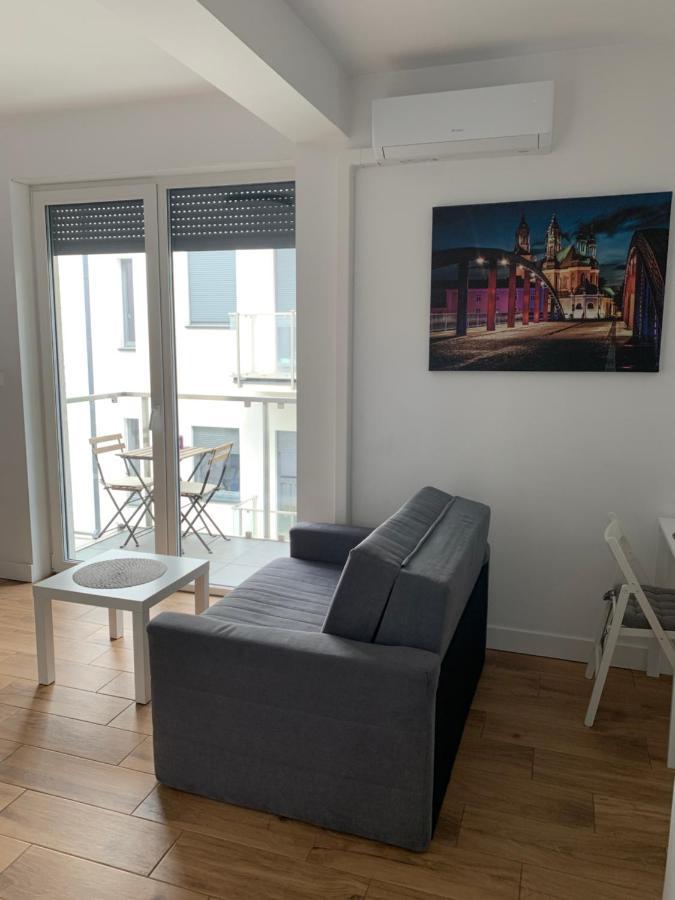 Apartamenty Garbary 32 Z Klimatyzacja - Air-Conditioning Познань Экстерьер фото